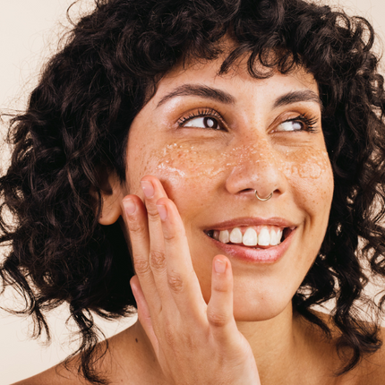 6 Reasons Your Dark Spots Aren't Fading