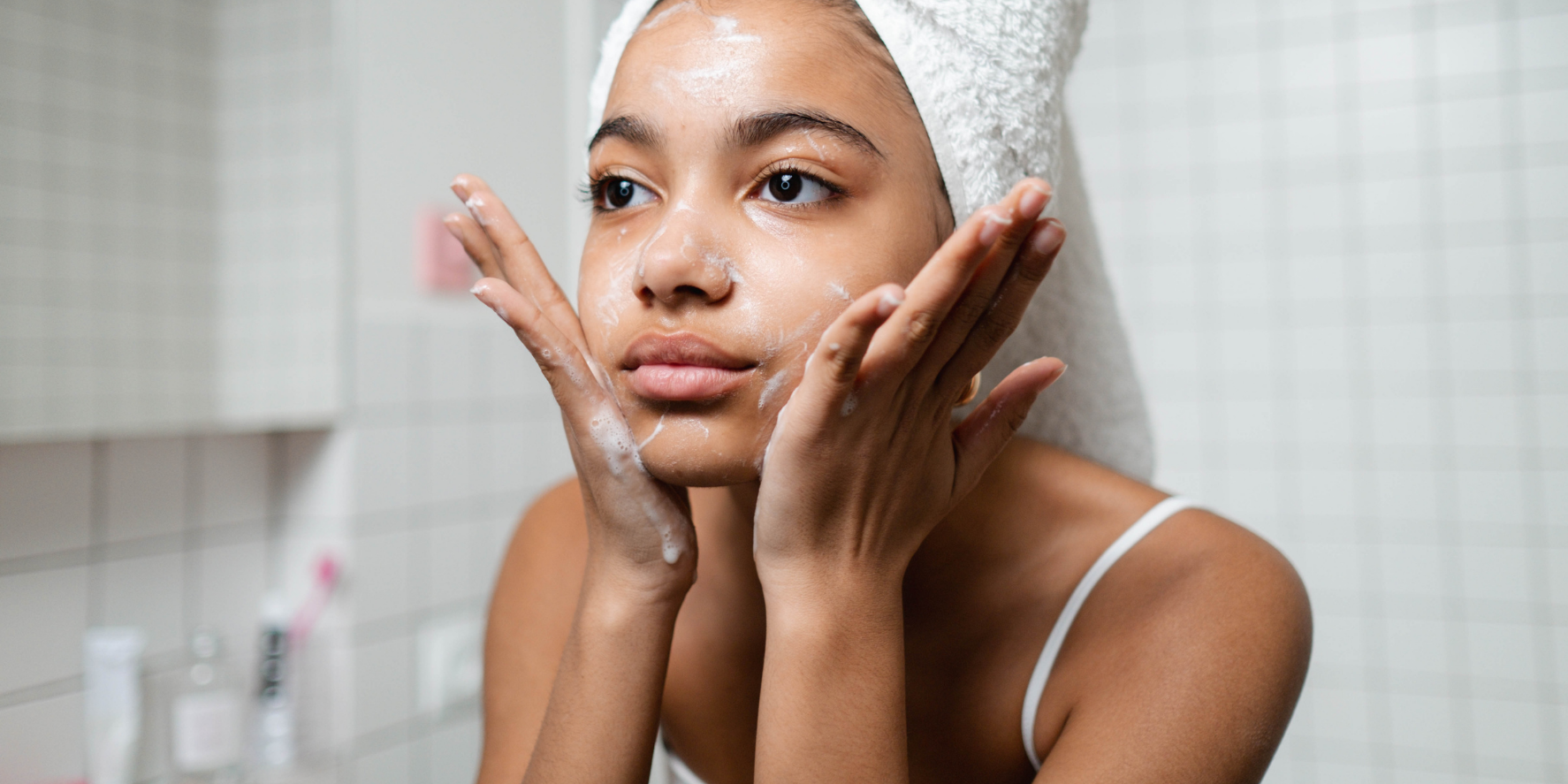 What Is the Best Face Wash for Acne? How to Choose the Right One
